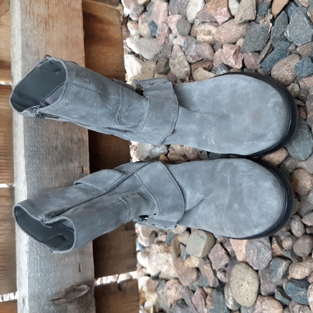 Marc Fisher parole gray suede leather moto boots - Picture 2 of 8